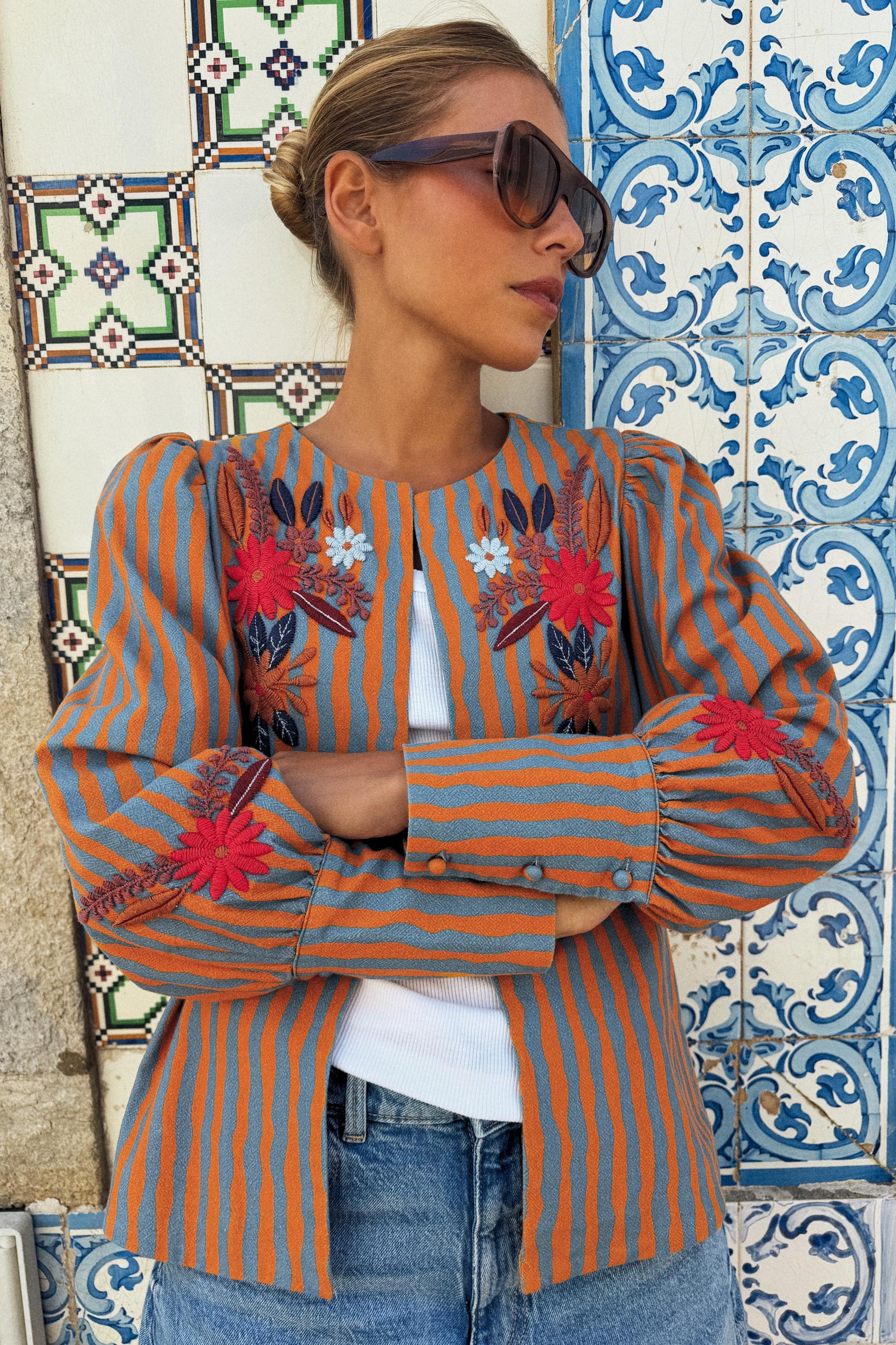 STRIPED FLORAL EMBROIDERY JACKET